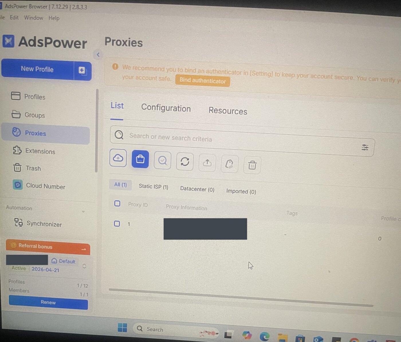 AdsPower antidetect browser proxy manager showing one static ISP proxy bound to a profile, with the proxy address blacked out